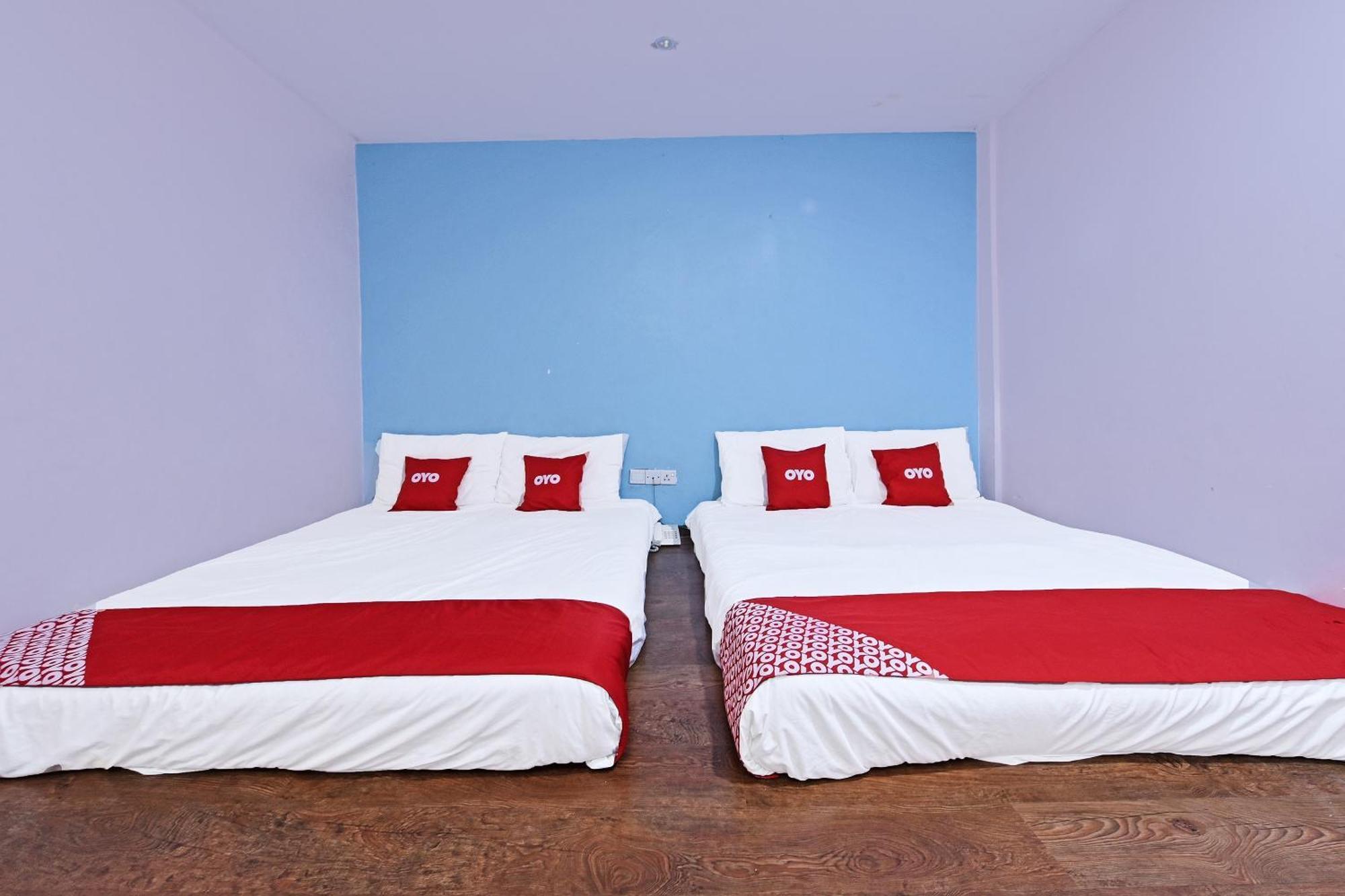 Super Oyo 992 Orange Hotel Kuala Pilah Exteriör bild
