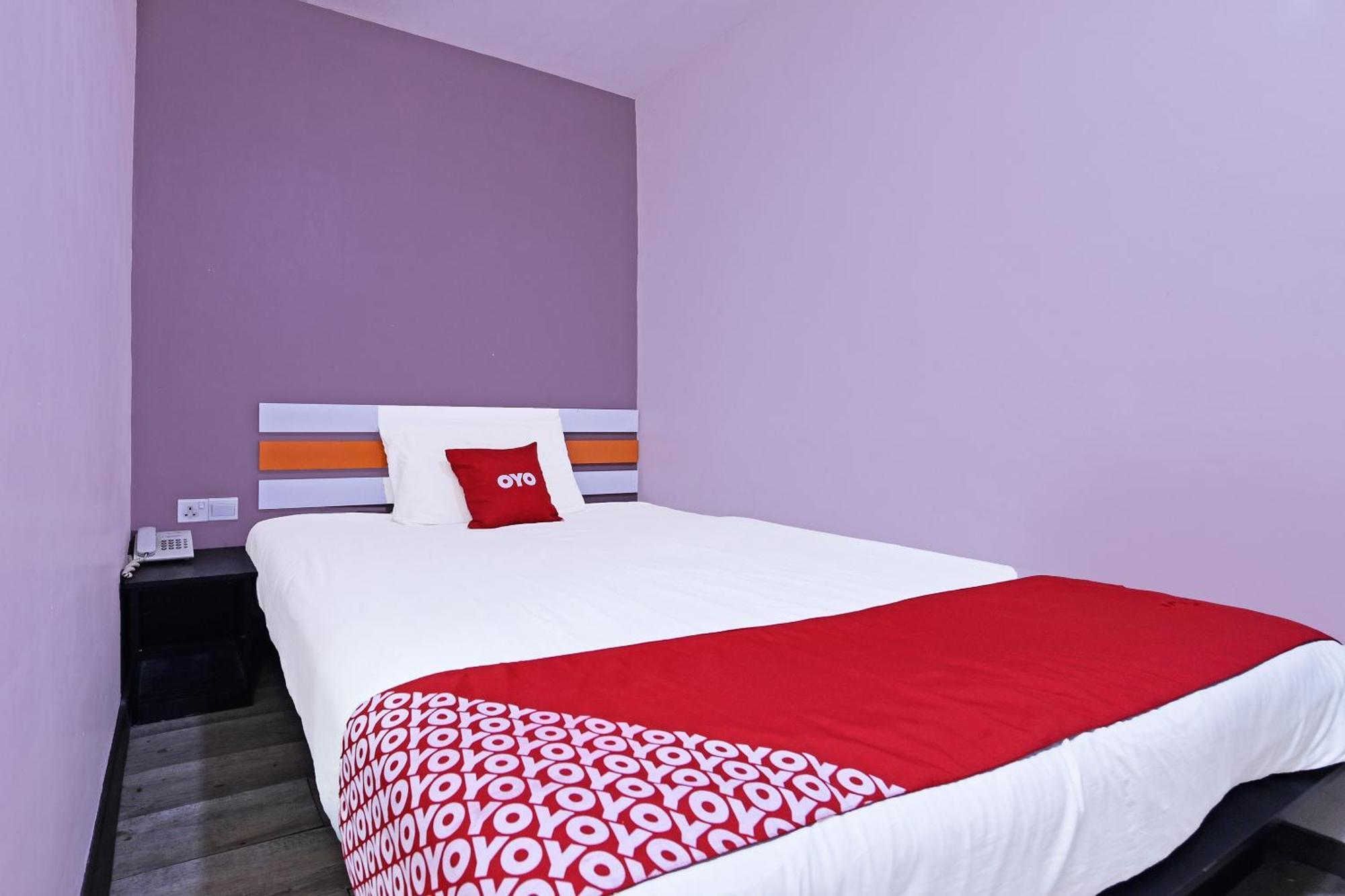 Super Oyo 992 Orange Hotel Kuala Pilah Exteriör bild