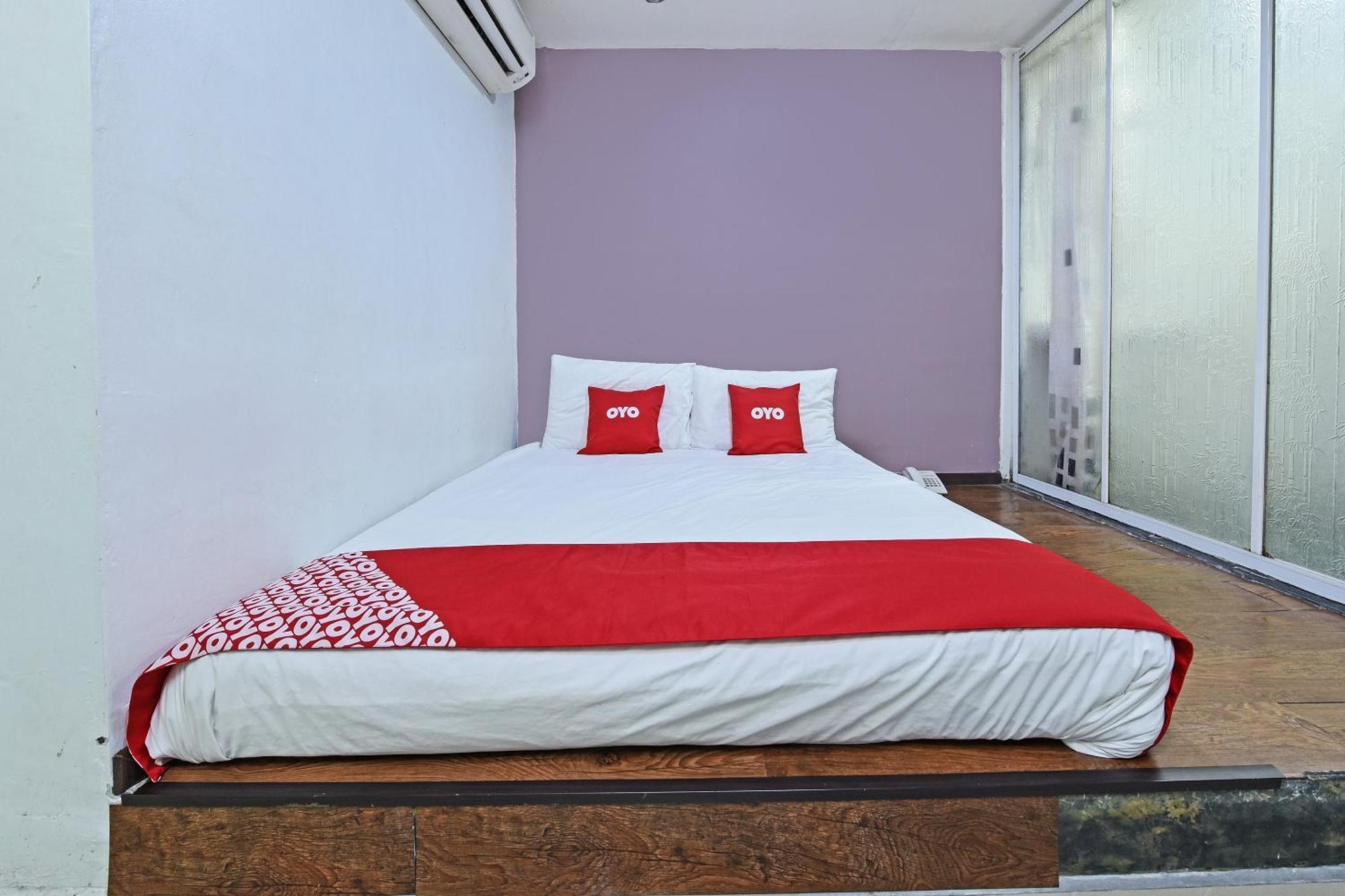 Super Oyo 992 Orange Hotel Kuala Pilah Exteriör bild