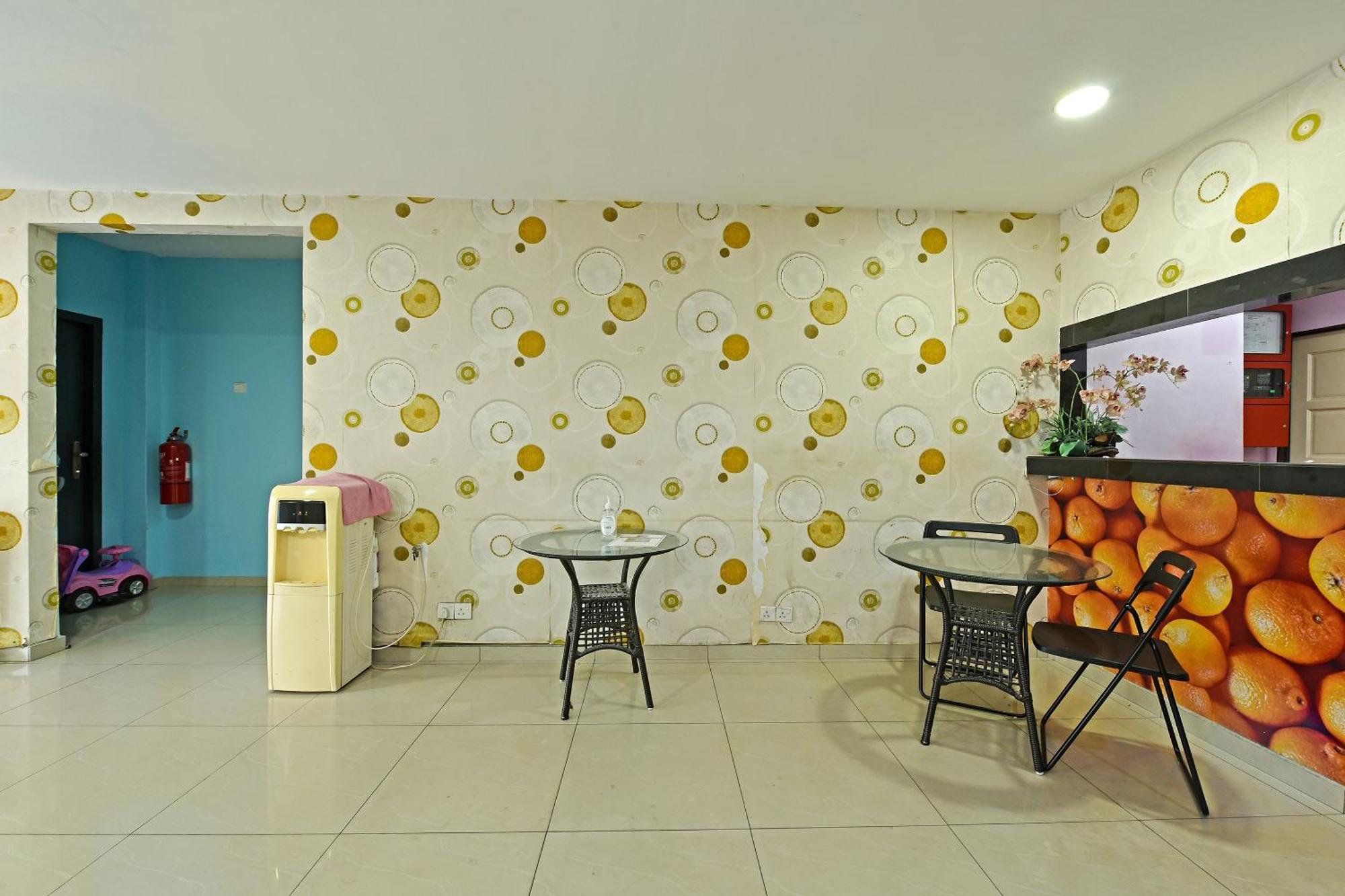 Super Oyo 992 Orange Hotel Kuala Pilah Exteriör bild